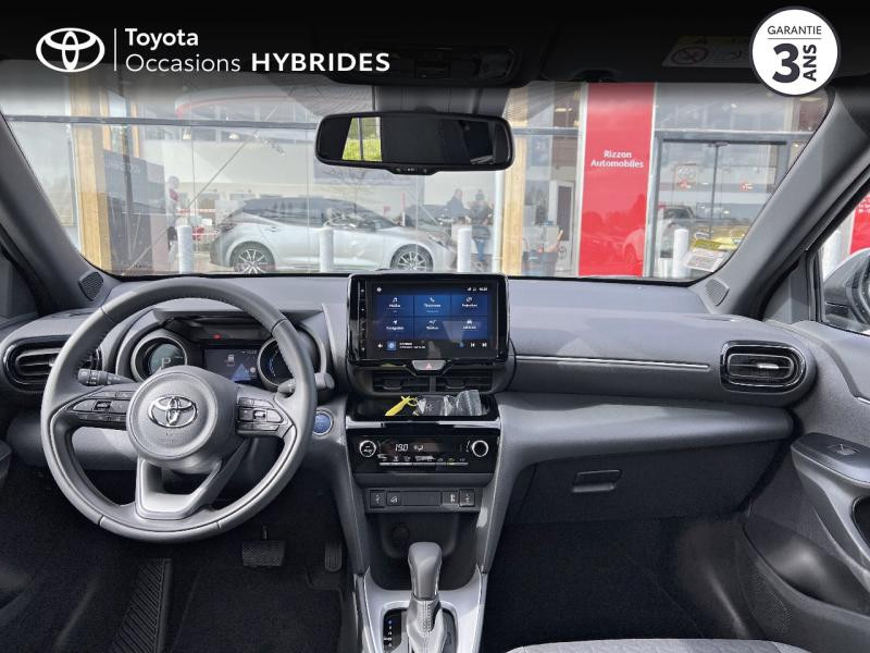 Photo 8 de l'offre de TOYOTA Yaris Cross 116h Design AWD-i MY22 à 28990€ chez Rizzon Auto - Toyota St Brieuc