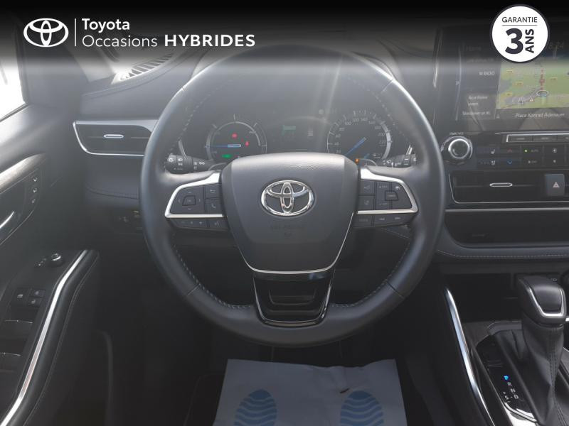 Photo 22 de l'offre de TOYOTA Highlander Hybrid 248ch Lounge AWD-I à 57490€ chez Rizzon Auto - Toyota St Brieuc