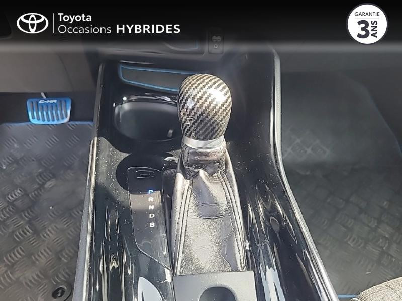 Photo 23 de l'offre de TOYOTA C-HR 122h Edition 2WD E-CVT RC18 à 19990€ chez Rizzon Auto - Toyota St Brieuc