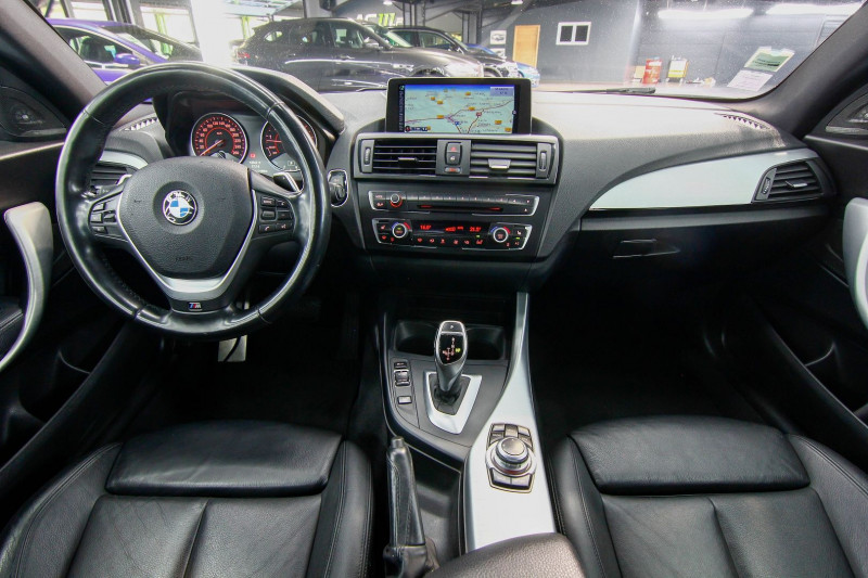 Photo 8 de l'offre de BMW SERIE 1 (F21/F20) 135IA XDRIVE 320CH M 3P à 23490€ chez AC111 Automobiles