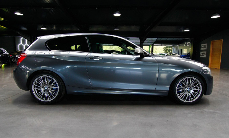 Photo 13 de l'offre de BMW SERIE 1 (F21/F20) 135IA XDRIVE 320CH M 3P à 23490€ chez AC111 Automobiles