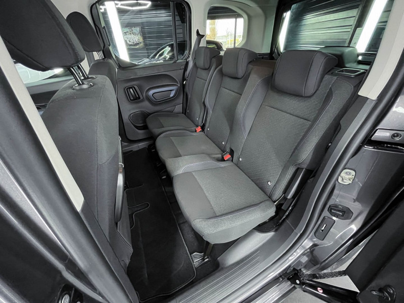 Photo 12 de l'offre de PEUGEOT RIFTER BLUEHDI 130CH S&S STANDARD ALLURE à 28490€ chez AC111 Automobiles