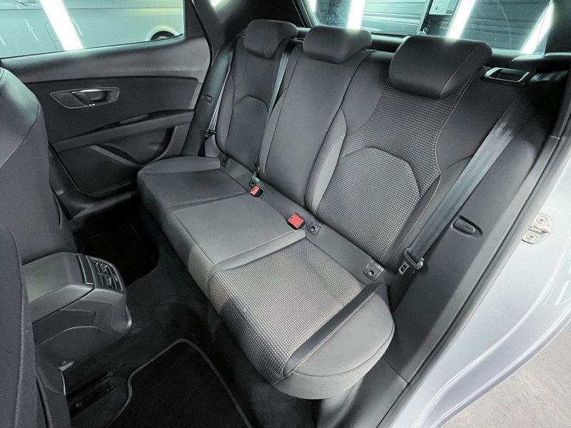 Photo 13 de l'offre de SEAT LEON 2.0 TDI 184CH FAP FR START&STOP à 22990€ chez AC111 Automobiles
