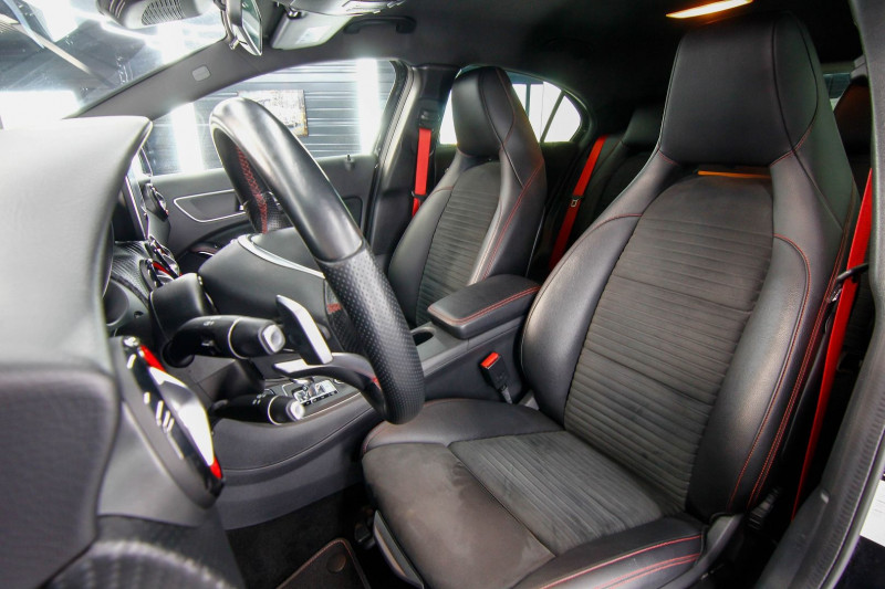 Photo 3 de l'offre de MERCEDES-BENZ A 45 AMG 4MATIC SPEEDSHIFT-DCT à 37490€ chez AC111 Automobiles