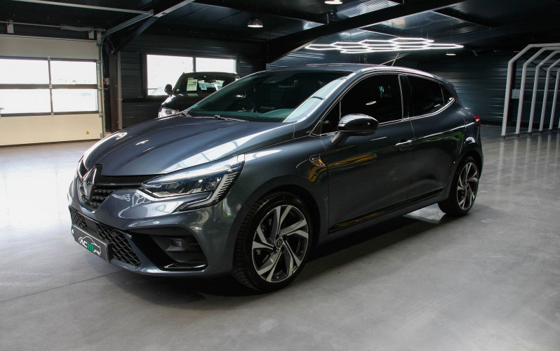 Photo 2 de l'offre de RENAULT CLIO 1.3 TCE 130CH FAP RS LINE EDC à 18990€ chez AC111 Automobiles