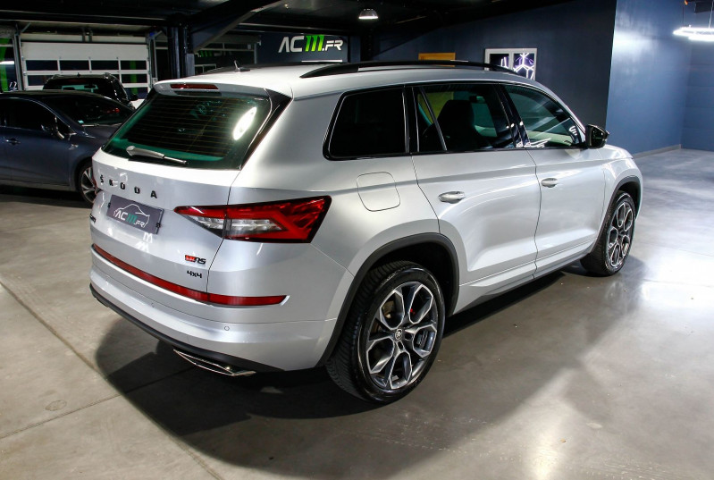 Photo 6 de l'offre de SKODA KODIAQ 2.0 BI-TDI 240CH SCR RS 4X4 DSG EURO6D-T 5 PLACES à 36990€ chez AC111 Automobiles