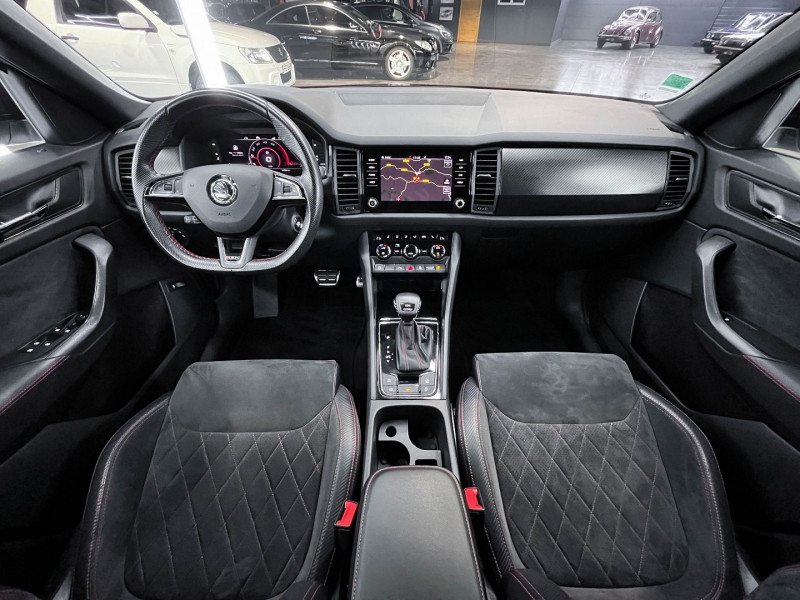 Photo 16 de l'offre de SKODA KODIAQ 2.0 BI-TDI 240CH SCR RS 4X4 DSG EURO6D-T 5 PLACES à 36990€ chez AC111 Automobiles