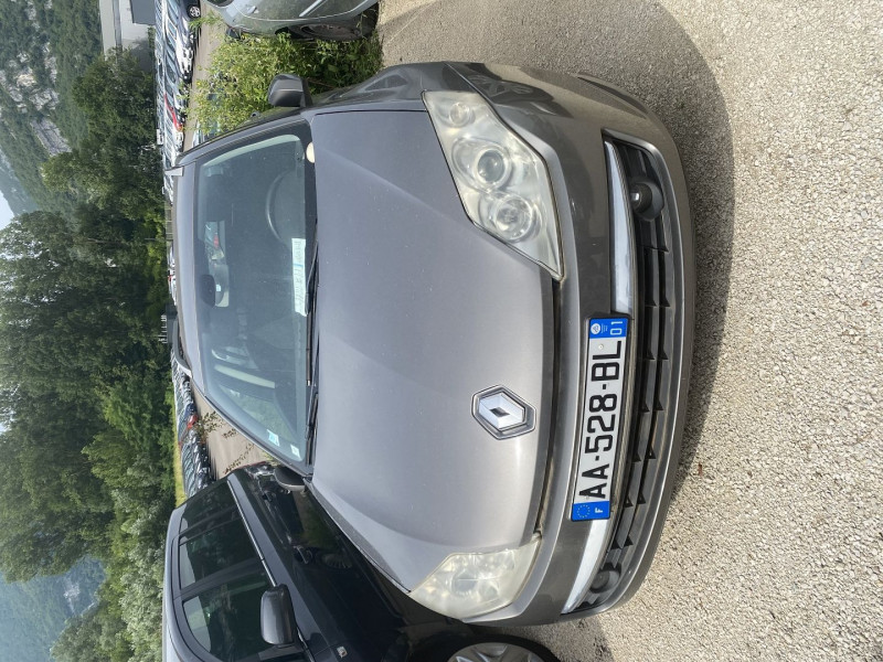 Renault LAGUNA III ESTATE 1.5 DCI 110CH EXPRESSION ECO² Diesel GRIS F Occasion à vendre