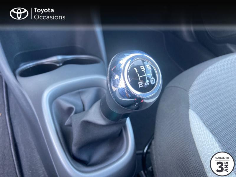 Photo 23 de l'offre de TOYOTA Aygo 1.0 VVT-i 72ch x-play 5p MY20 à 12490€ chez Rizzon Auto - Toyota Lannion