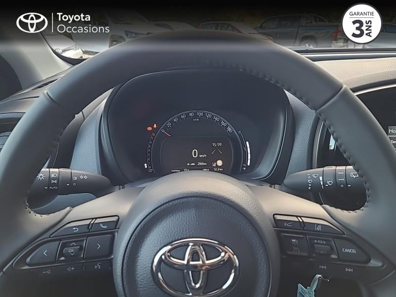 Photo 13 de l'offre de TOYOTA Aygo X 1.0 VVT-i 72ch Dynamic à 15980€ chez Rizzon Auto - Toyota Lannion