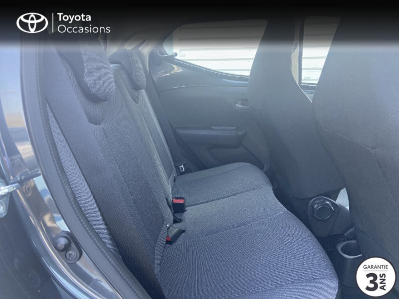 Photo 7 de l'offre de TOYOTA Aygo 1.0 VVT-i 72ch x-play 5p MY20 à 11980€ chez Rizzon Auto - Toyota Lannion