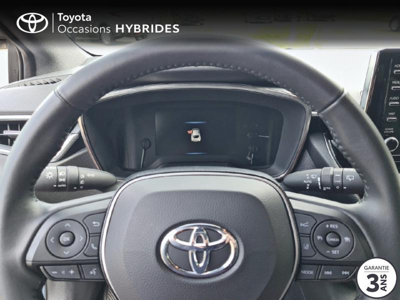 Photo 13 de l'offre de TOYOTA Corolla 122h Design MY21 à 24840€ chez Rizzon Auto - Toyota Guingamp