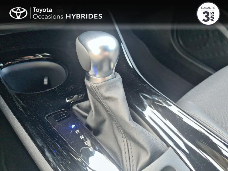 Photo 23 de l'offre de TOYOTA C-HR 1.8 122ch Design E-CVT à 29990€ chez Rizzon Auto - Toyota Guingamp