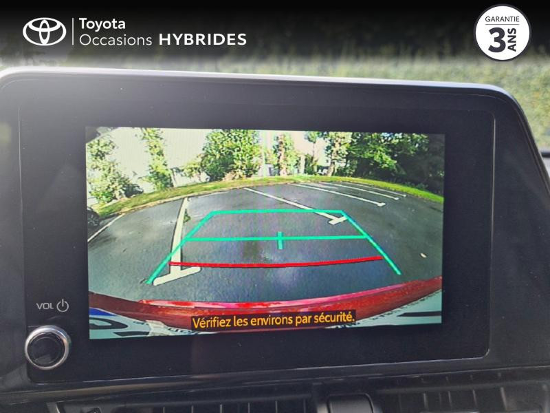 Photo 24 de l'offre de TOYOTA C-HR 1.8 122ch Design E-CVT à 29990€ chez Rizzon Auto - Toyota Guingamp