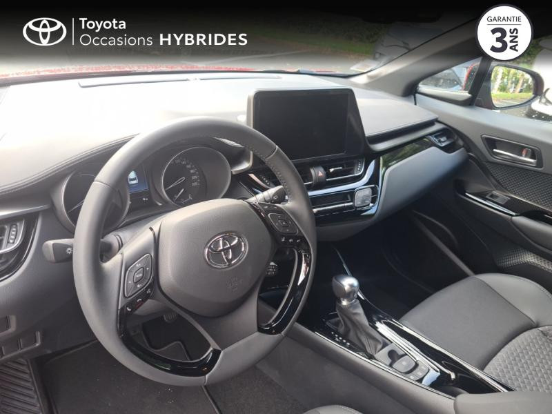 Photo 9 de l'offre de TOYOTA C-HR 1.8 122ch Design E-CVT à 29990€ chez Rizzon Auto - Toyota Guingamp