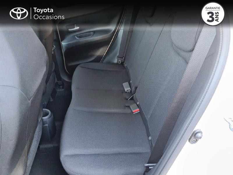Photo 12 de l'offre de TOYOTA Aygo X 1.0 VVT-i 72ch Design à 16280€ chez Rizzon Auto - Toyota Guingamp