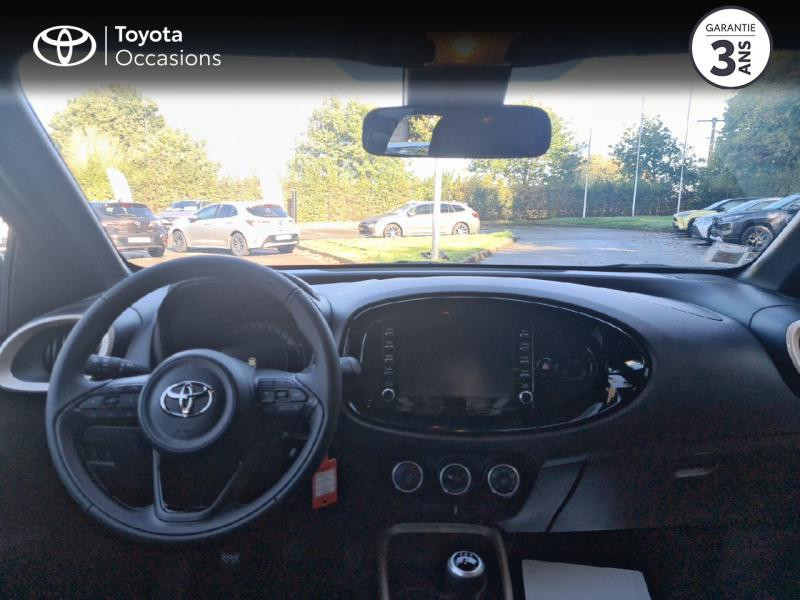Photo 8 de l'offre de TOYOTA Aygo X 1.0 VVT-i 72ch Design à 16280€ chez Rizzon Auto - Toyota Guingamp