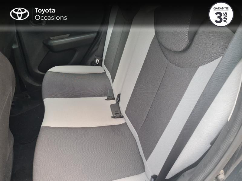 Photo 12 de l'offre de TOYOTA Aygo 1.0 VVT-i 69ch x-play 5p à 9980€ chez Rizzon Auto - Toyota Guingamp