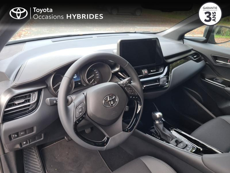 Photo 9 de l'offre de TOYOTA C-HR 122h Edition 2WD E-CVT MY22 à 29880€ chez Rizzon Auto - Toyota Guingamp