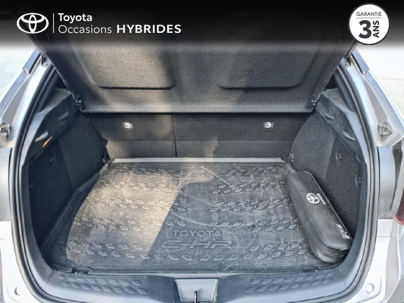 Photo 10 de l'offre de TOYOTA C-HR 184h Edition 2WD E-CVT MY20 à 28490€ chez Rizzon Auto - Toyota Guingamp