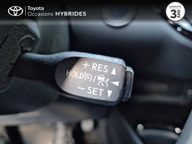 Photo 20 de l'offre de TOYOTA C-HR 184h Edition 2WD E-CVT MY20 à 28490€ chez Rizzon Auto - Toyota Guingamp