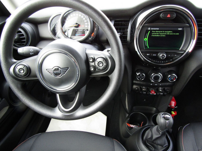 Photo 7 de l'offre de MINI MINI ONE 102CH BUSINESS EURO6D-T à 17390€ chez Carre automobiles