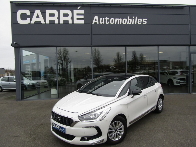 Photo 1 de l'offre de DS DS 5 BLUEHDI 115CH EXECUTIVE S&S à 16890€ chez Carre automobiles