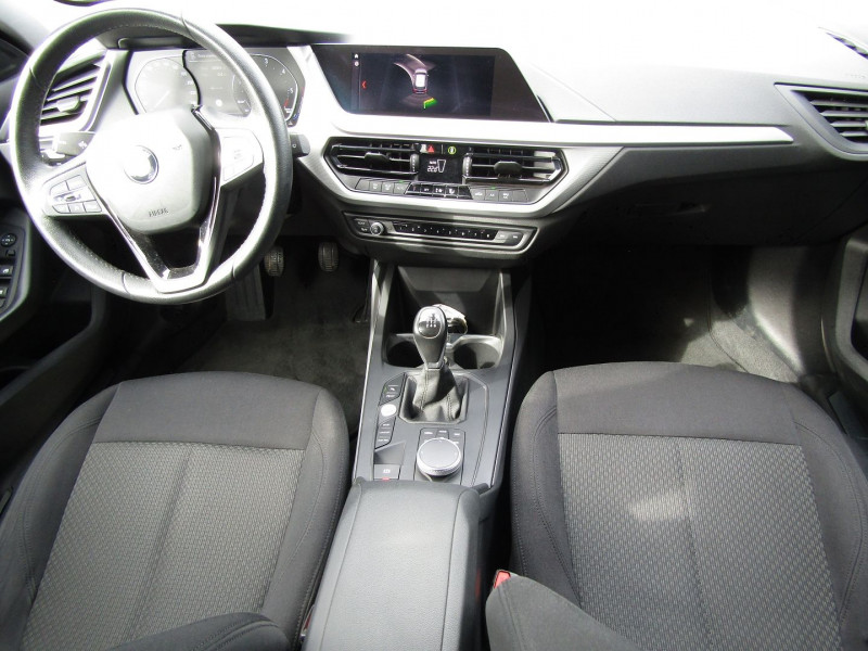 Photo 5 de l'offre de BMW SERIE 1 (F40) 116D 116CH BUSINESS DESIGN à 20890€ chez Carre automobiles