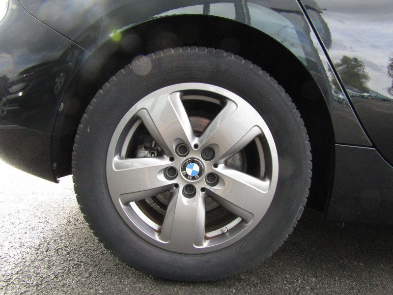 Photo 3 de l'offre de BMW SERIE 1 (F40) 116D 116CH BUSINESS DESIGN à 20890€ chez Carre automobiles
