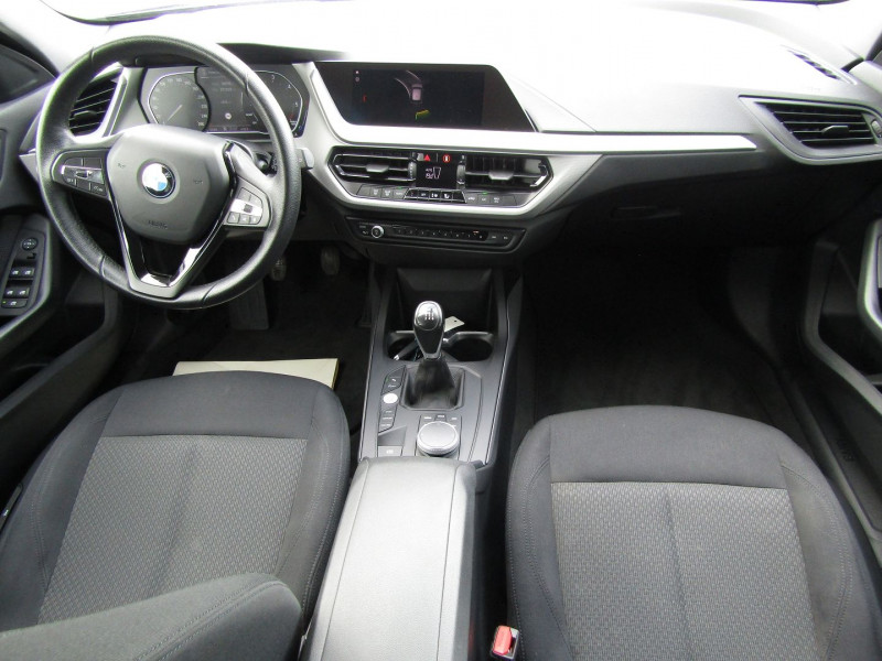 Photo 5 de l'offre de BMW SERIE 1 (F40) 118D 150CH BUSINESS DESIGN 5P EURO6C à 21890€ chez Carre automobiles