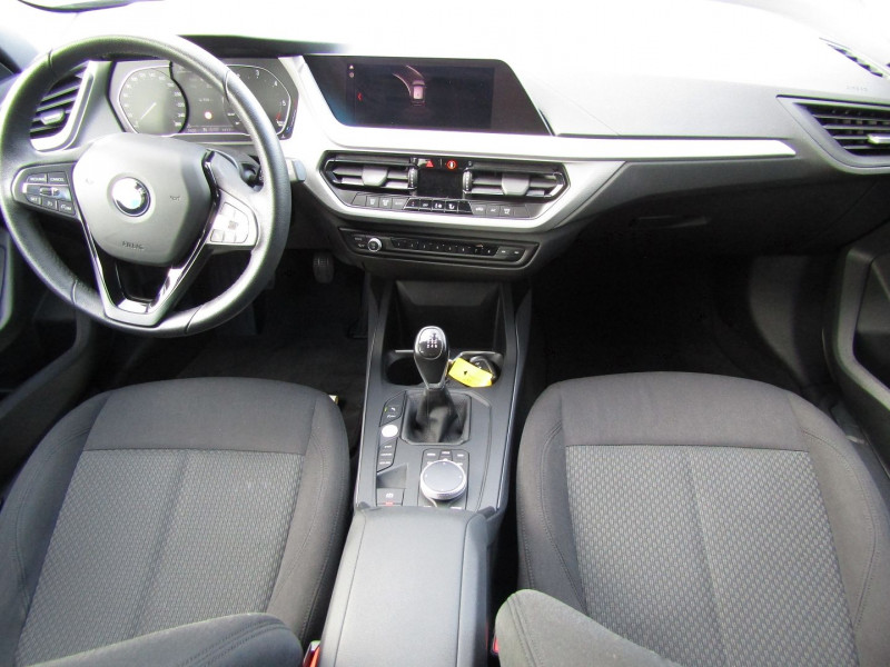 Photo 5 de l'offre de BMW SERIE 1 (F40) 116D 116CH BUSINESS DESIGN à 21990€ chez Carre automobiles