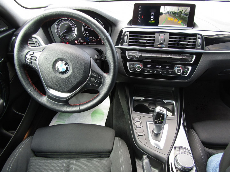 Photo 8 de l'offre de BMW SERIE 2 COUPE (F22) 220DA 190CH SPORT DEPOT VENTE à 20990€ chez Carre automobiles