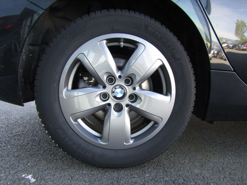 Photo 3 de l'offre de BMW SERIE 1 (F40) 116D 116CH BUSINESS DESIGN à 20990€ chez Carre automobiles