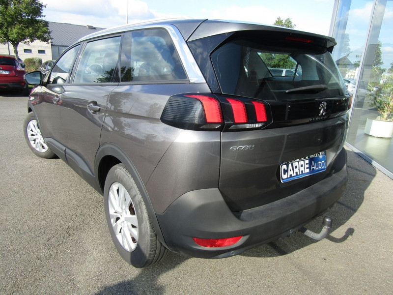 Photo 8 de l'offre de PEUGEOT 5008 1.6 BLUEHDI 120CH ACTIVE S&S à 17990€ chez Carre automobiles