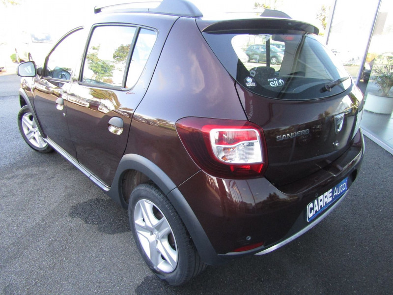 Photo 9 de l'offre de DACIA SANDERO 0.9 TCE 90CH STEPWAY PRESTIGE EURO6 à 9990€ chez Carre automobiles