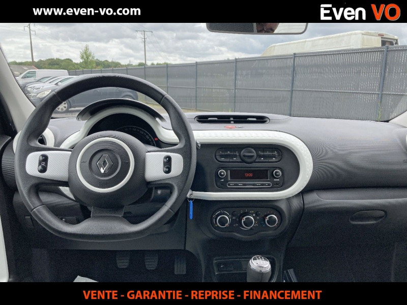 Photo 5 de l'offre de RENAULT TWINGO III 1.0 SCE 75CH ZEN - 20 à 10000€ chez Even VO