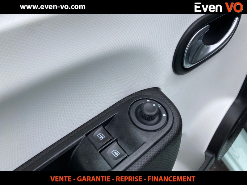 Photo 14 de l'offre de RENAULT TWINGO III 1.0 SCE 75CH ZEN - 20 à 10000€ chez Even VO