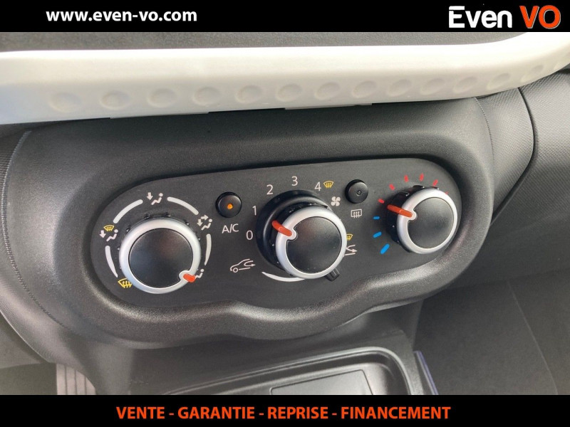 Photo 12 de l'offre de RENAULT TWINGO III 1.0 SCE 75CH ZEN - 20 à 10000€ chez Even VO