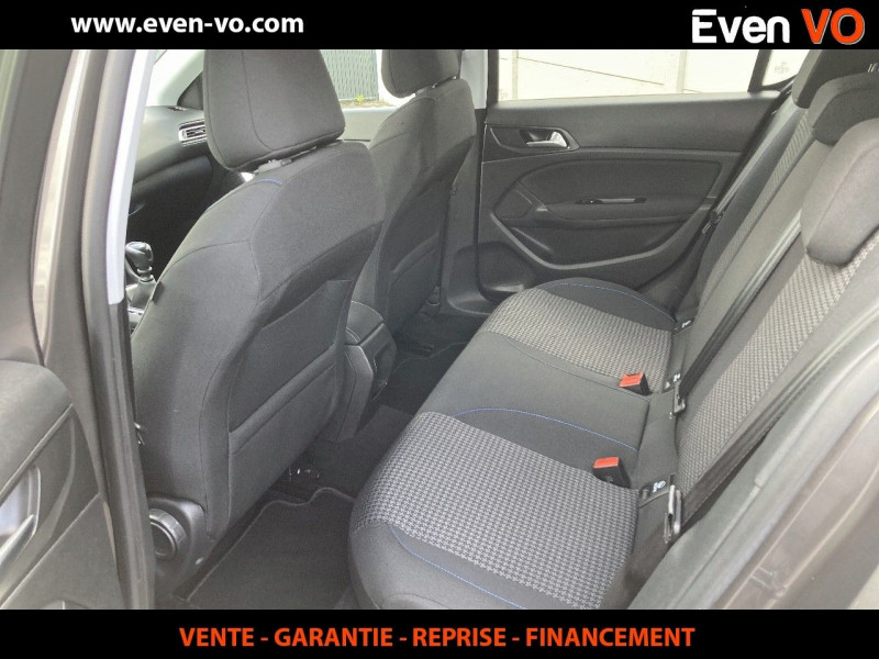 Photo 4 de l'offre de PEUGEOT 308 1.2 PURETECH 110CH S&S STYLE à 15000€ chez Even VO