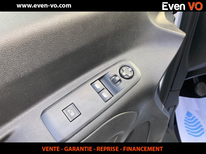 Photo 17 de l'offre de TOYOTA PROACE CITY MEDIUM 100 D-4D BUSINESS à 16500€ chez Even VO