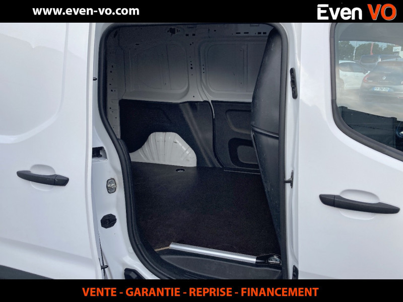 Photo 6 de l'offre de TOYOTA PROACE CITY MEDIUM 100 D-4D BUSINESS à 16500€ chez Even VO