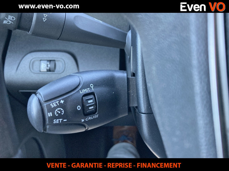 Photo 10 de l'offre de PEUGEOT PARTNER STANDARD 650KG BLUEHDI 100CH S&S BVM5 ASPHALT à 17500€ chez Even VO