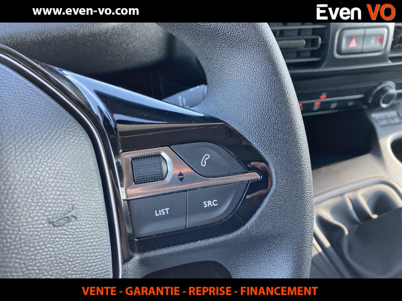 Photo 9 de l'offre de PEUGEOT PARTNER STANDARD 650KG BLUEHDI 100CH S&S BVM5 ASPHALT à 17500€ chez Even VO