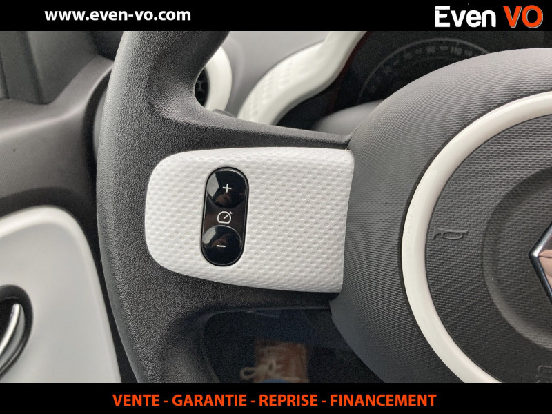 Photo 10 de l'offre de RENAULT TWINGO III 1.0 SCE 65CH ZEN E6D-FULL à 10000€ chez Even VO