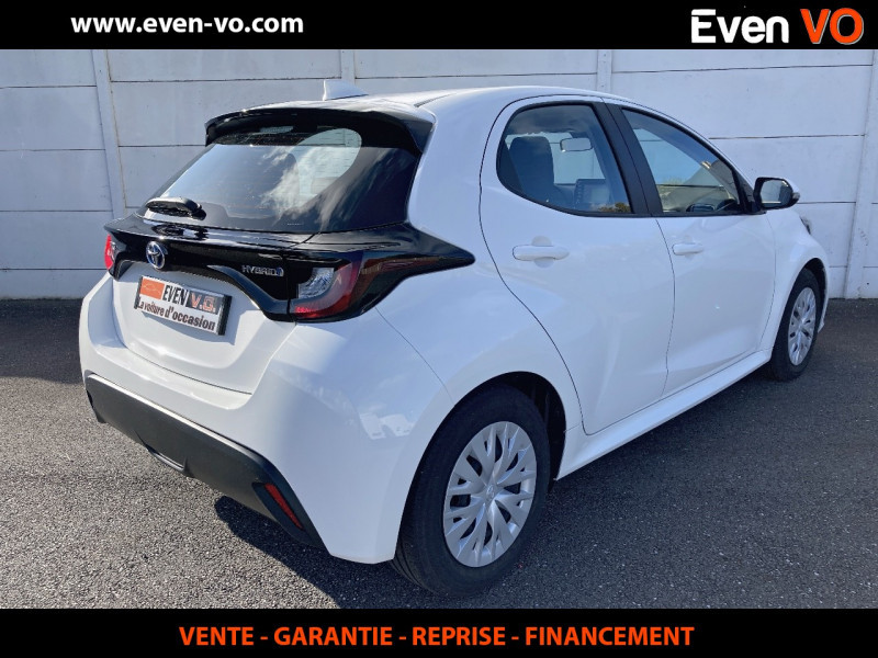 Photo 2 de l'offre de TOYOTA YARIS 116H DYNAMIC BUSINESS 5P + PROGRAMME BEYOND ZERO ACADEMY MY21 à 18000€ chez Even VO