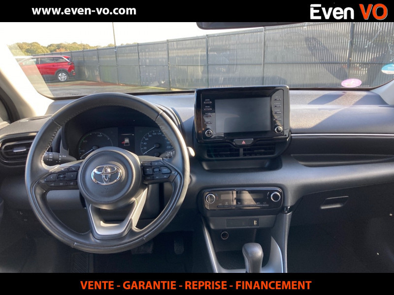 Photo 5 de l'offre de TOYOTA YARIS 116H DYNAMIC BUSINESS 5P + PROGRAMME BEYOND ZERO ACADEMY MY21 à 18000€ chez Even VO