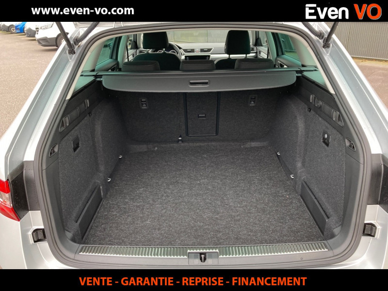 Photo 6 de l'offre de SKODA SUPERB COMBI 2.0 TDI 150CH SCR BUSINESS DSG7 à 34000€ chez Even VO