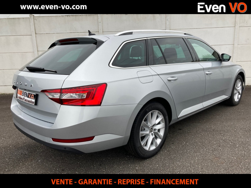 Photo 2 de l'offre de SKODA SUPERB COMBI 2.0 TDI 150CH SCR BUSINESS DSG7 à 34000€ chez Even VO