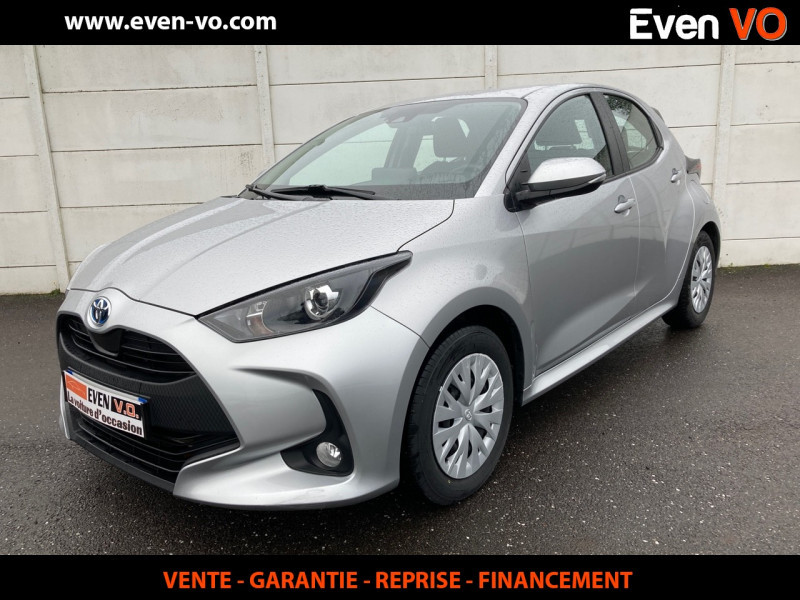 Toyota YARIS 116H DYNAMIC BUSINESS 5P + PROGRAMME BEYOND ZERO ACADEMY MY22 Hybride GRIS  Occasion à vendre