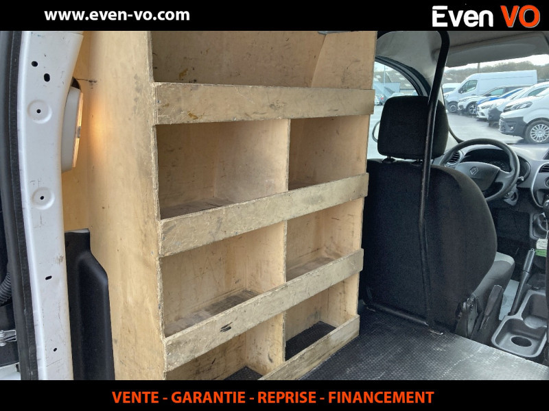 Photo 6 de l'offre de RENAULT KANGOO II EXPRESS COMPACT 1.5 DCI 75CH ENERGY GENERIQUE EURO6 à 7000€ chez Even VO